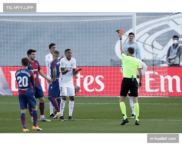 皇马三连平暴露阵容短板,双线作战强度远超预期 皇马三连平暴露阵容短板,双线作战强度远超预期