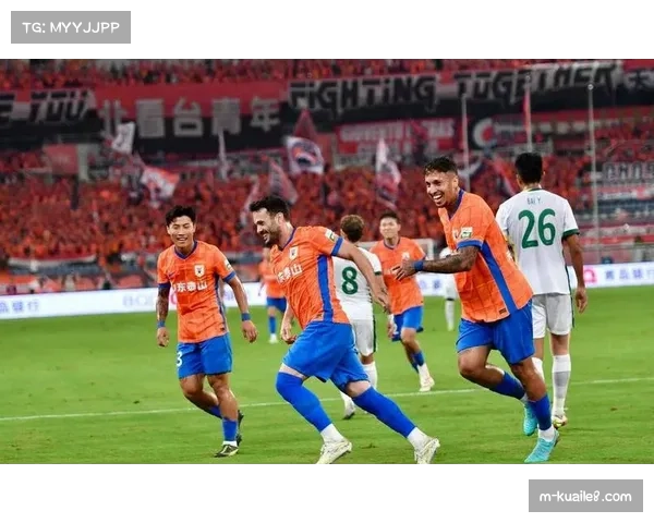 泰山锋线人员调整见效 泽卡瓦科搭档渐入佳境提升进攻层次 泰山锋线人员调整见效 泽卡瓦科搭档渐入佳境提升进攻层次